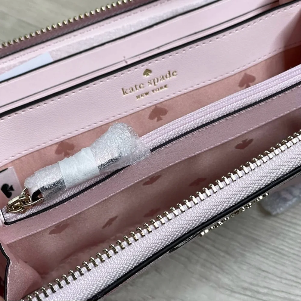 New with tags Kate Spade Shore Street Margaret’s Champagne  wallet - Picture 6 of 8